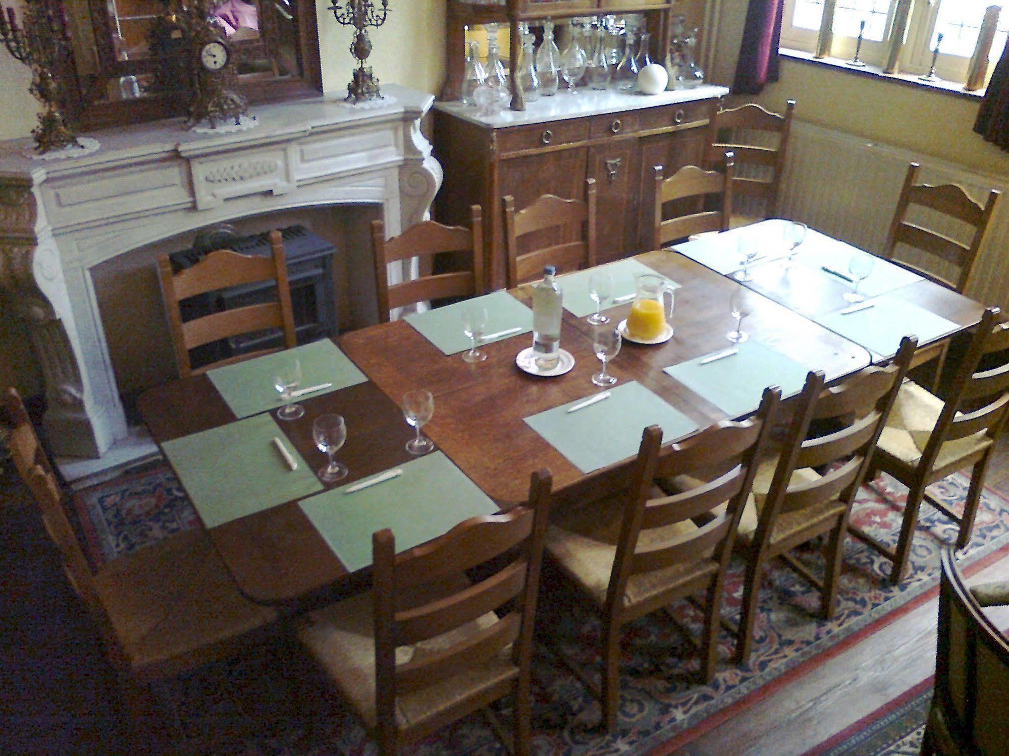 Erasmus Hotel Гент Екстериор снимка