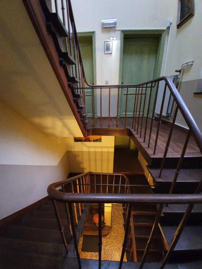 Erasmus Hotel Гент Екстериор снимка